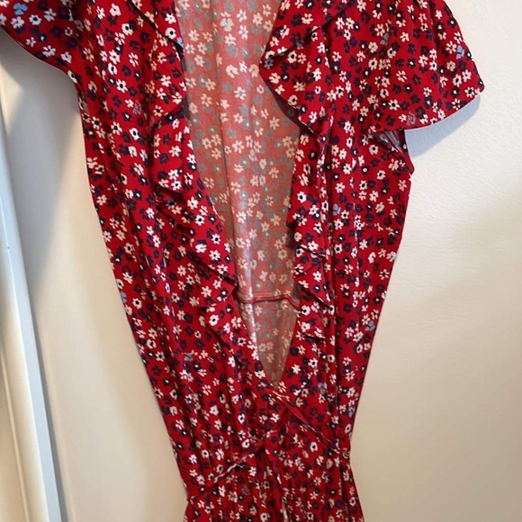 Aritzia Sunday Best Ruffle Dress - Picture 3 of 5